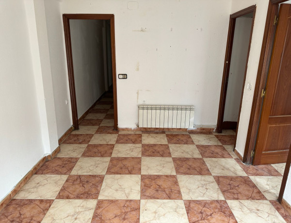 Piso en venta en calle Hornija
