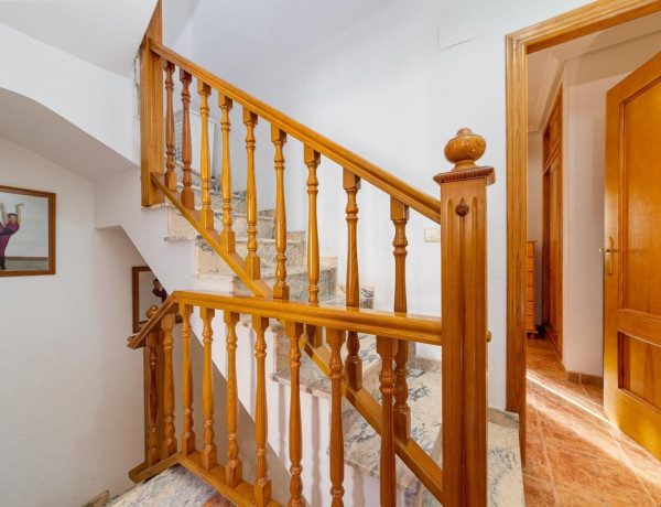 Chalet adosado en venta en Zeniamar-Horizonte-La Campana