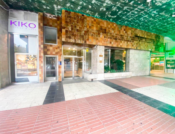 Garaje en venta en calle de Orense, 12