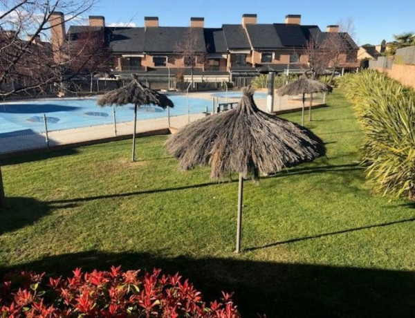 Alquiler de Chalet adosado en Valdepastores - Las Encinas