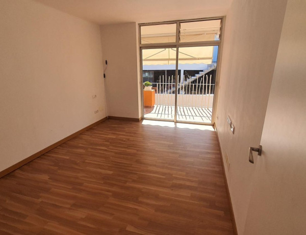 Piso en venta en calle Isla Gran Canaria