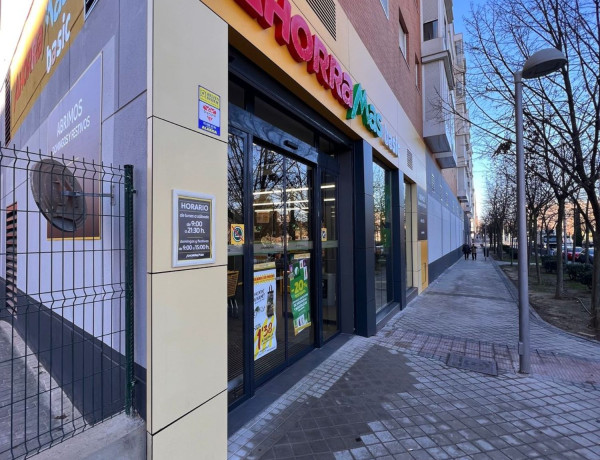 Garaje en venta en Jacobeo, 3