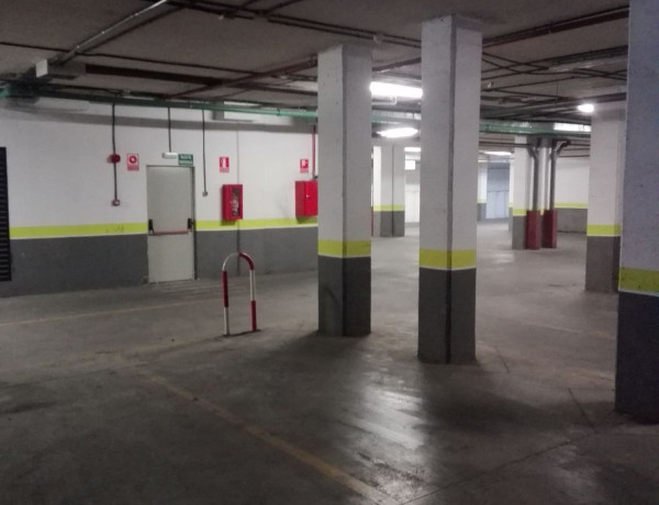 Garaje en venta en Jacobeo, 3