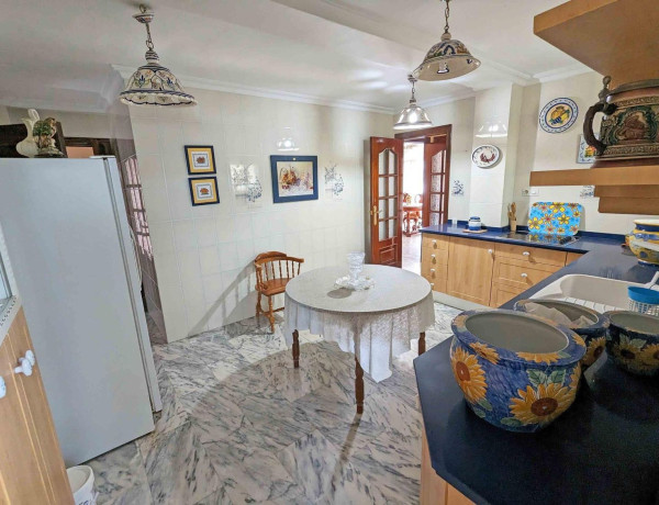 Ático en venta en Sanlúcar la Mayor