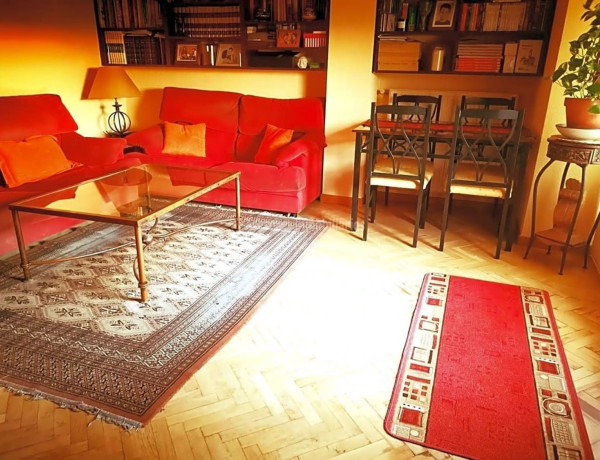 Ático en venta en calle Pescara