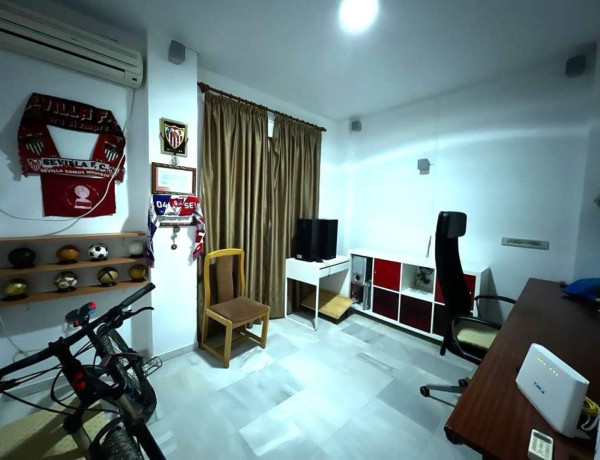 Casa o chalet independiente en venta en Guillena pueblo