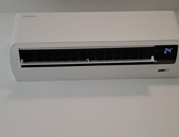 Alquiler de Piso en calle de Andrés Mellado, 33