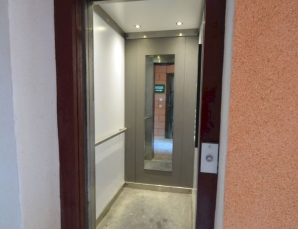 Piso en venta en calle Bogavante