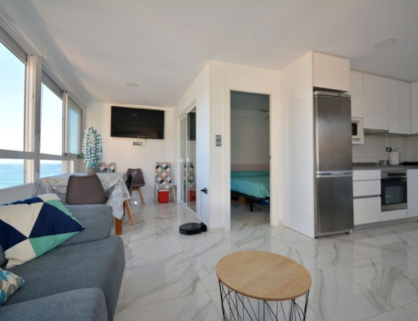 Piso en venta en calle Bogavante