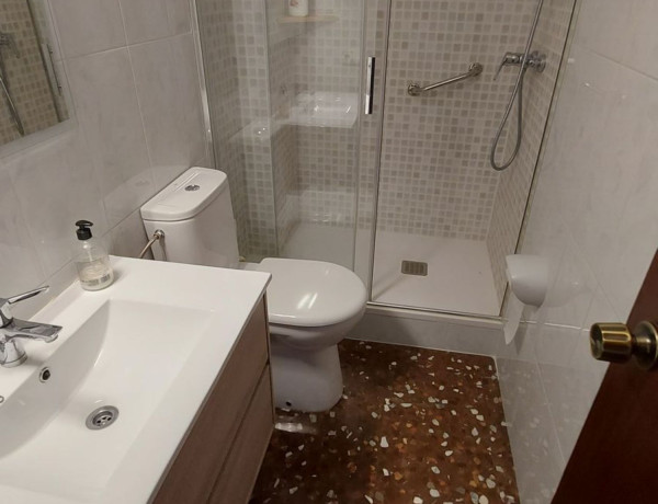 Piso en venta en calle Hongria, 15