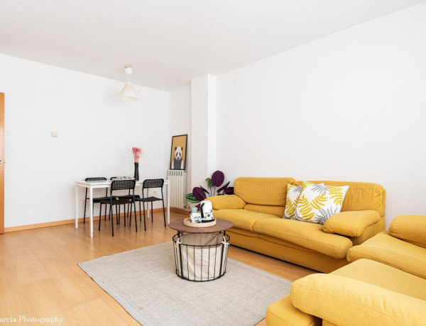 Piso en venta en Villanueva de Gallego