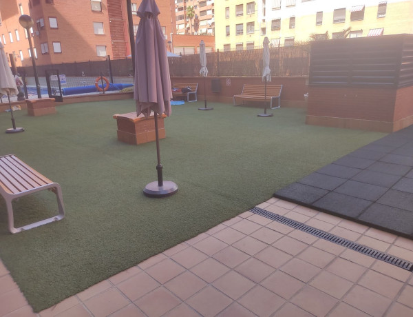 Alquiler de Piso en calle Rafael Bergamín, 16