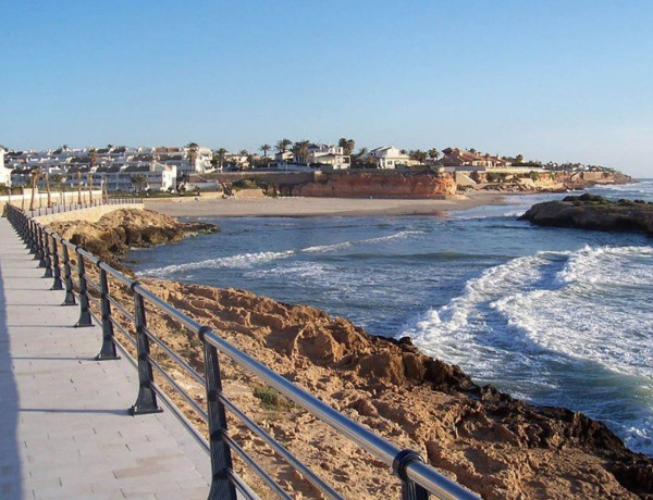 Chalet adosado en venta en Villamartín-Las Filipinas