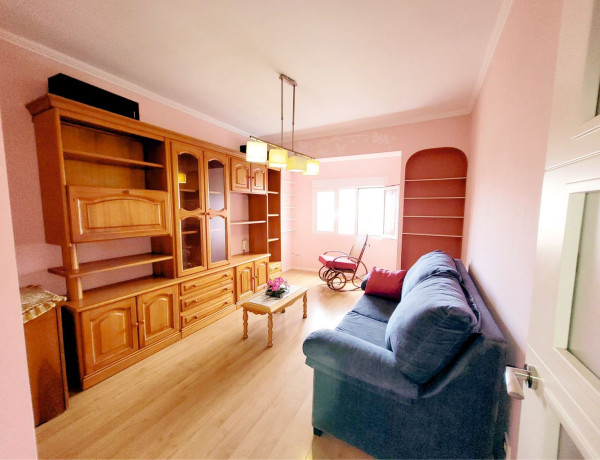 Piso en venta en calle Santiago, 104