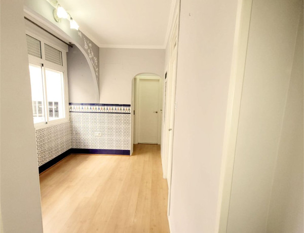 Piso en venta en calle Santiago, 104