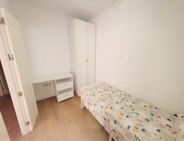 Piso en venta en calle Santiago, 104