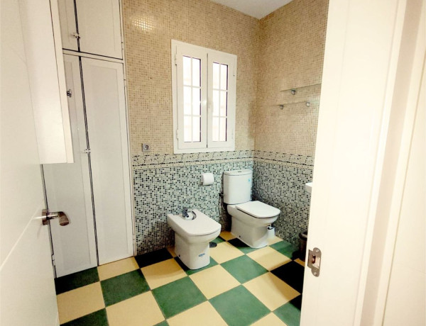 Piso en venta en calle Santiago, 104