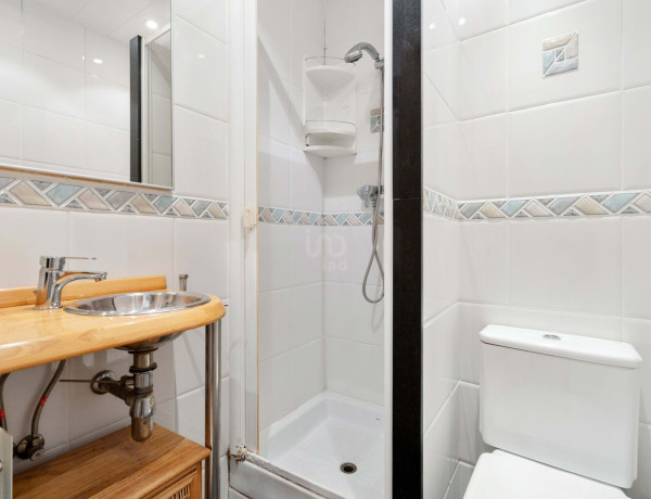 Piso en venta en La Plana - Montesa