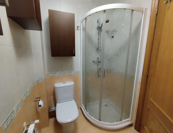 Alquiler de Piso en calle María Cagiao, 3