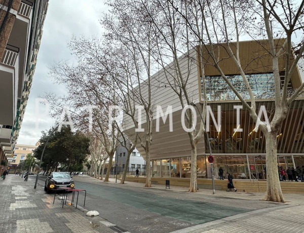 Alquiler de Piso en concili de trento, 182