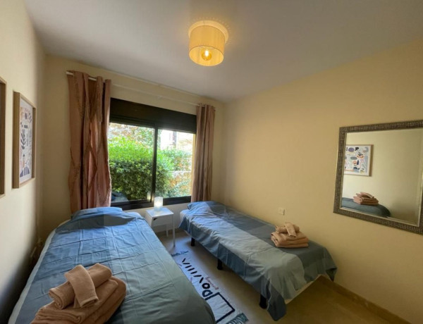 Alquiler de Piso en Urbanizacion Duquesa Village, 8 b