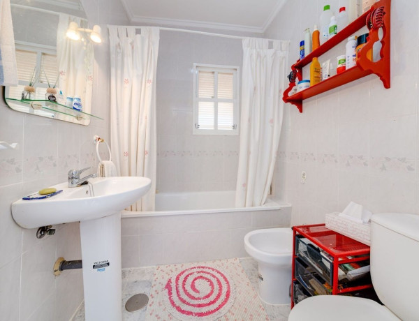 Chalet adosado en venta en Playa Flamenca