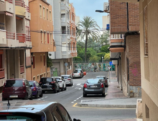 Alquiler de Piso en calle Estocolmo, 17