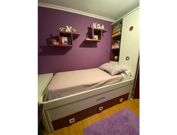 Piso en venta en avenida Rosalía de Castro