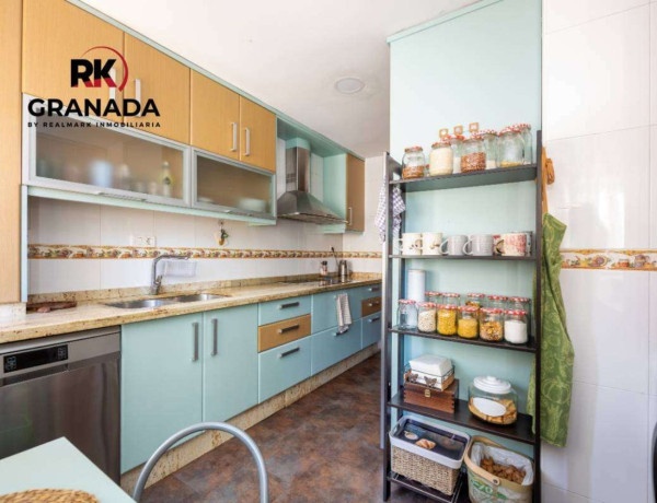 Piso en venta en María Zambrano