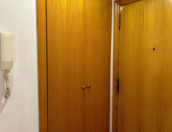 Piso en venta en calle Valencia, 77