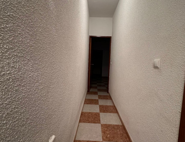Chalet adosado en venta en calle Virgen de Guadalupe
