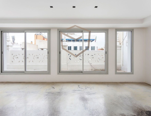 Dúplex en venta en Castellana