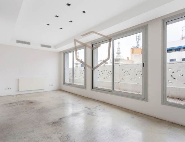 Dúplex en venta en Castellana