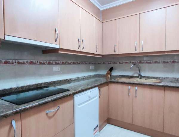 Piso en venta en Casco Urbano