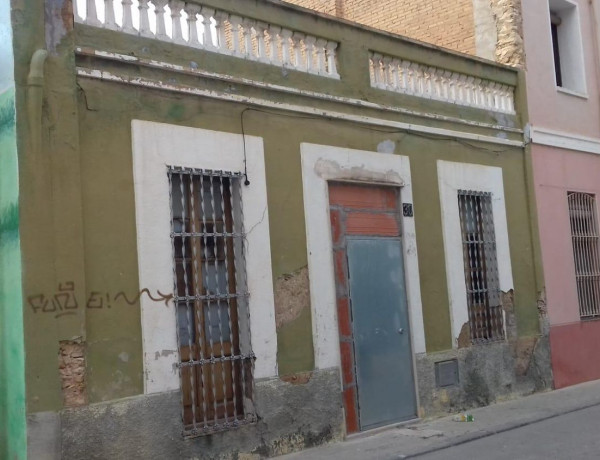 Casa o chalet independiente en venta en calle Parra