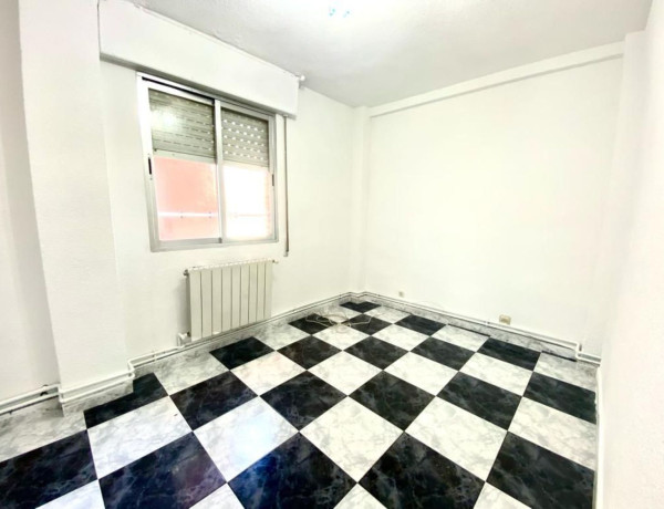 Piso en venta en Urb. Camino De Leganes, Este