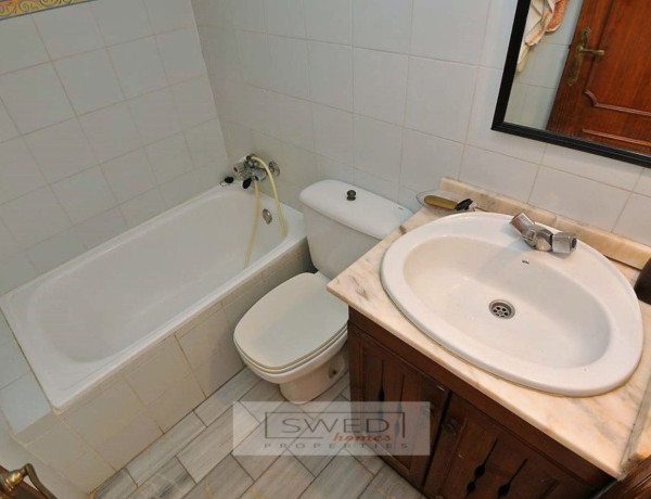 Chalet adosado en venta en Miramar - Torre del Moro