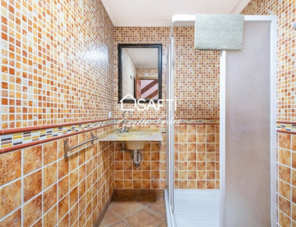 Hermosa casa cerca de la playa de la Mata.