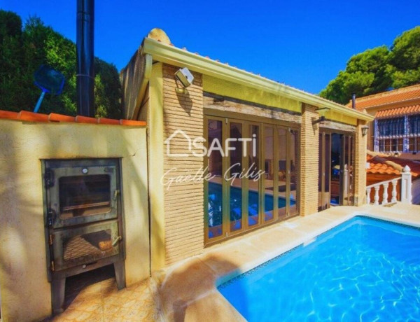 Espléndida Villa en las alturas de Los Balcones