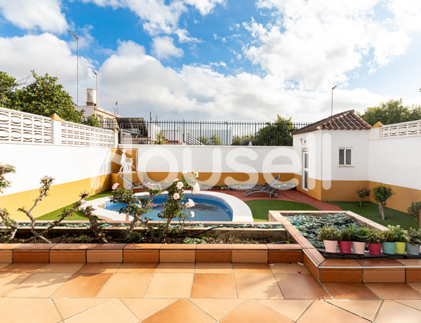 Casa en venta de 147 m² Calle Virgen de los Reyes, 41950 Castilleja de la Cuesta (Sevilla)