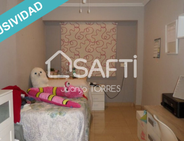 Finca unifamiliar con negocio en funcionamiento