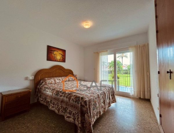 piso en playa de Gandía urbanización con piscina