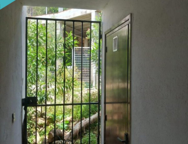   Precioso apartamento con vistas en Roses. Precio 290.000 €