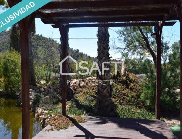 Casa de Lujo vista al mar, con piscina y encanto.