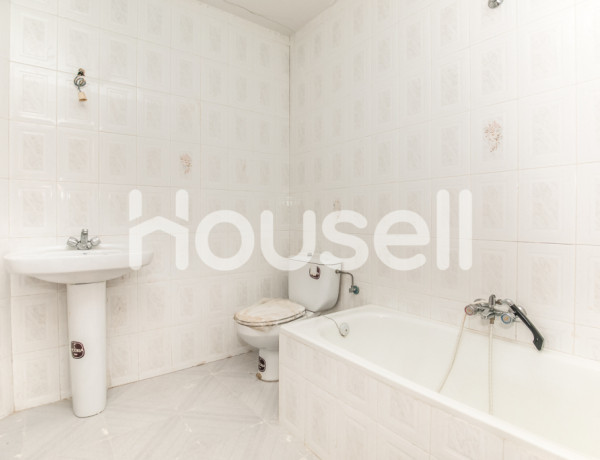 Casa en venta de 108 m² Avenida Portugal, 05250 El Hoyo de Pinares (Ávila)