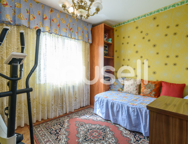 Chalet en venta de 280 m² en Calle San Lázaro de Paniceres, 33194 Oviedo (Asturias)