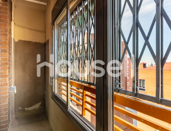 Piso en venta de 107 m² Calle de José Arcones Gil, 28017 Madrid