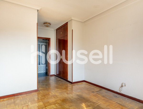 Piso en venta de 107 m² Calle de José Arcones Gil, 28017 Madrid