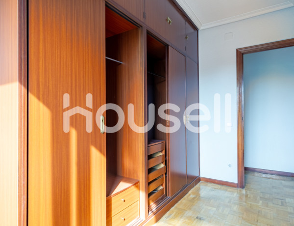 Piso en venta de 107 m² Calle de José Arcones Gil, 28017 Madrid