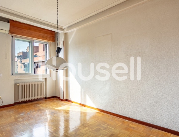 Piso en venta de 107 m² Calle de José Arcones Gil, 28017 Madrid
